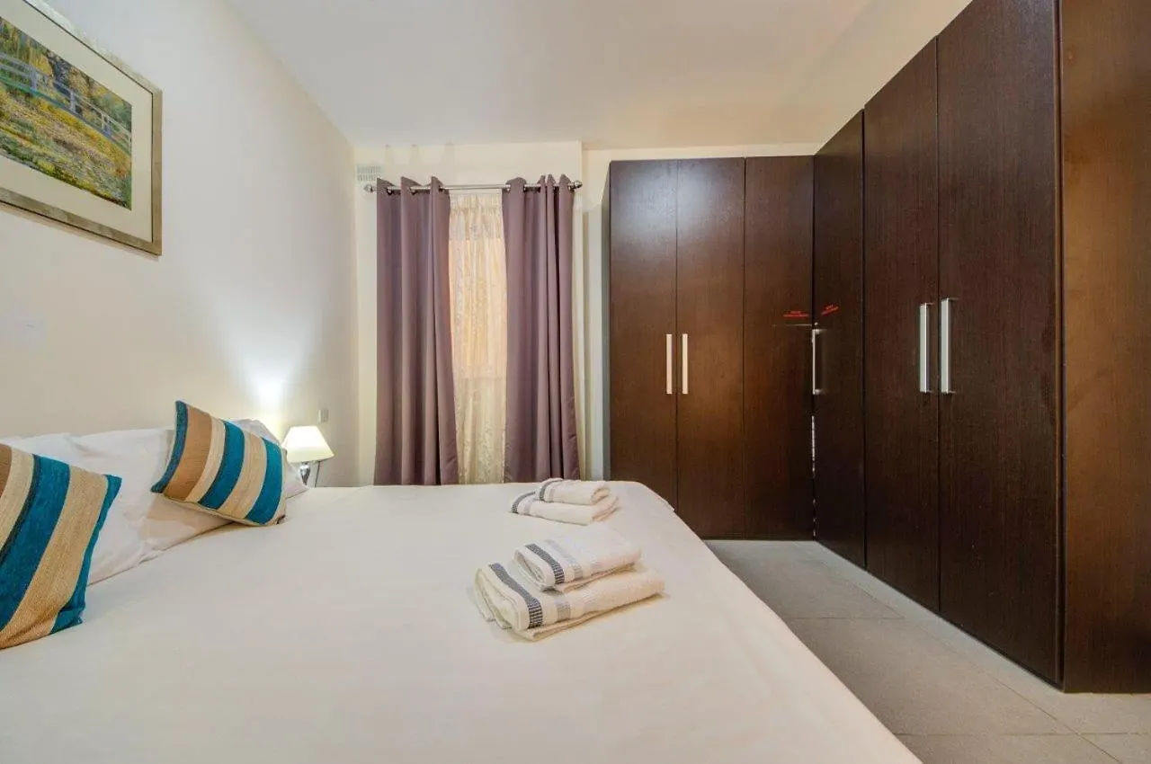 Apartment Sliema 2 Bedroom Close To Seafront